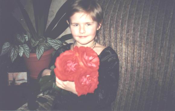 �������